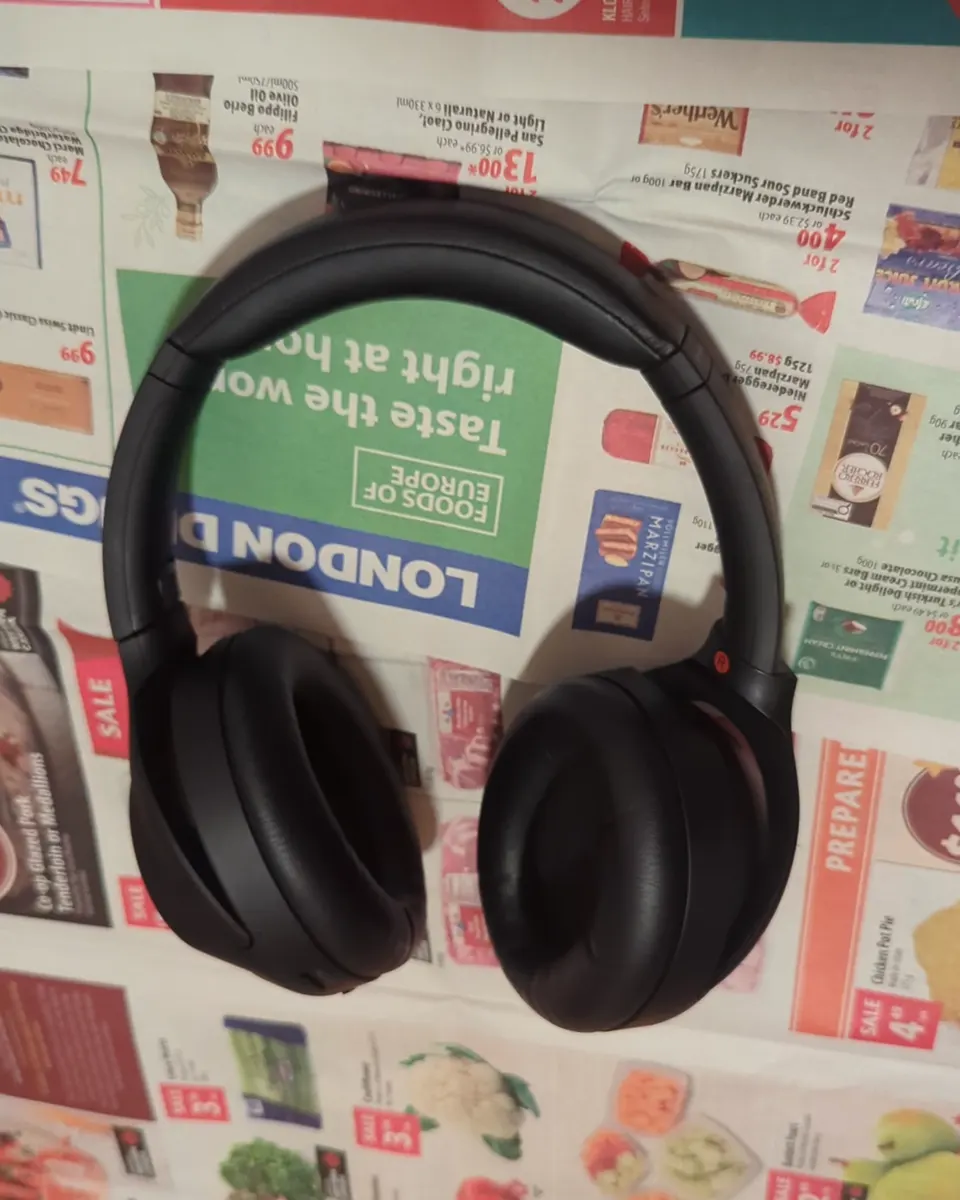 A frame from the phone video of the headphones.